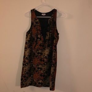 Floral shift dress